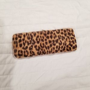Vintage furry leopard print clutch with gold chain strap